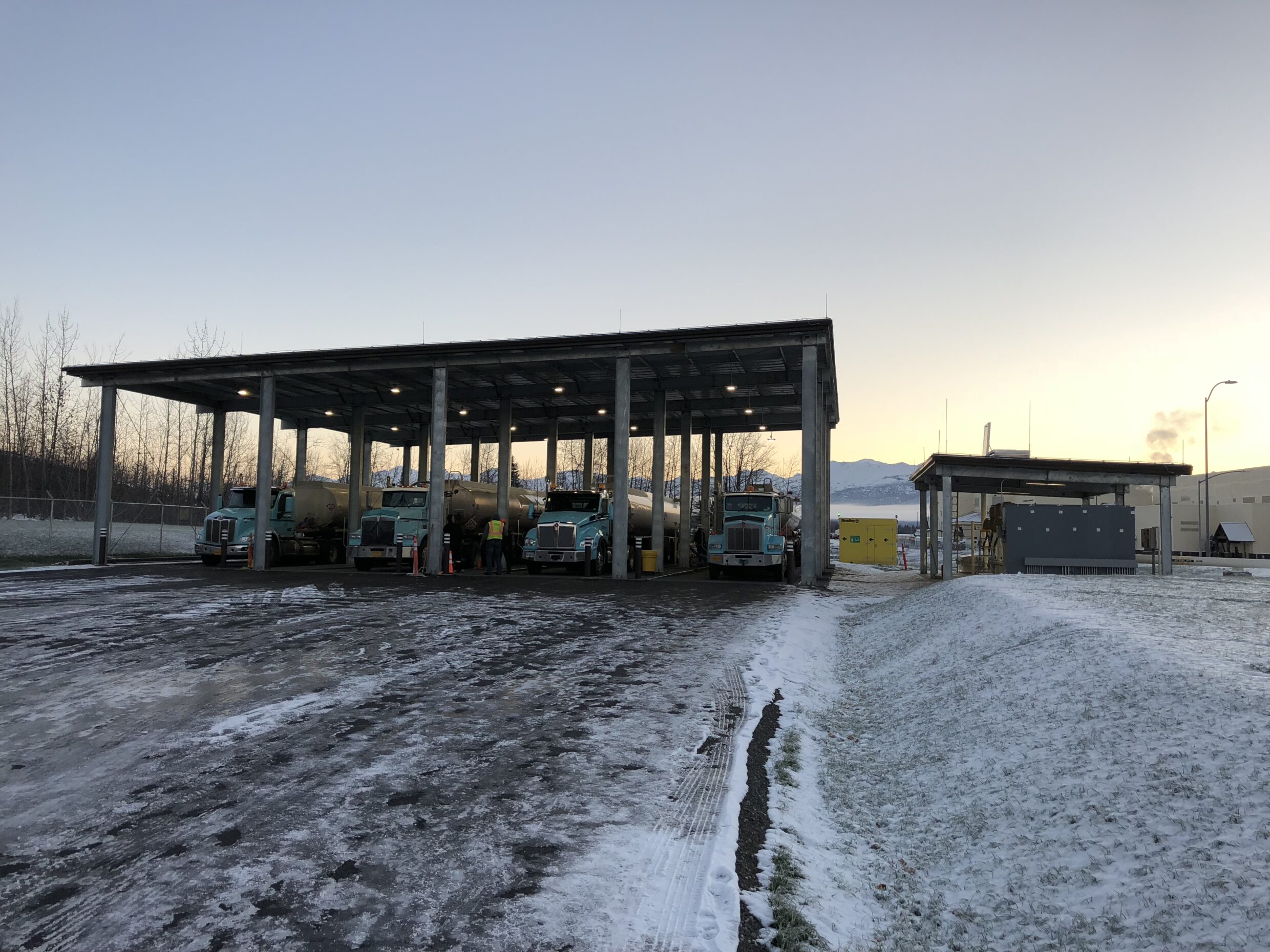 Commercial Fuel Truck Offload Facility